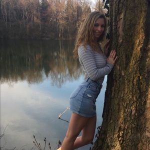 Meet your Posher, Avery